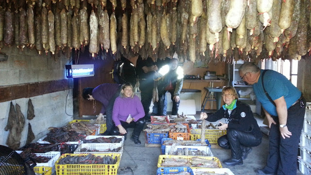 Saucissons, lonzu, coppa, figatellu..... quel fumet !!